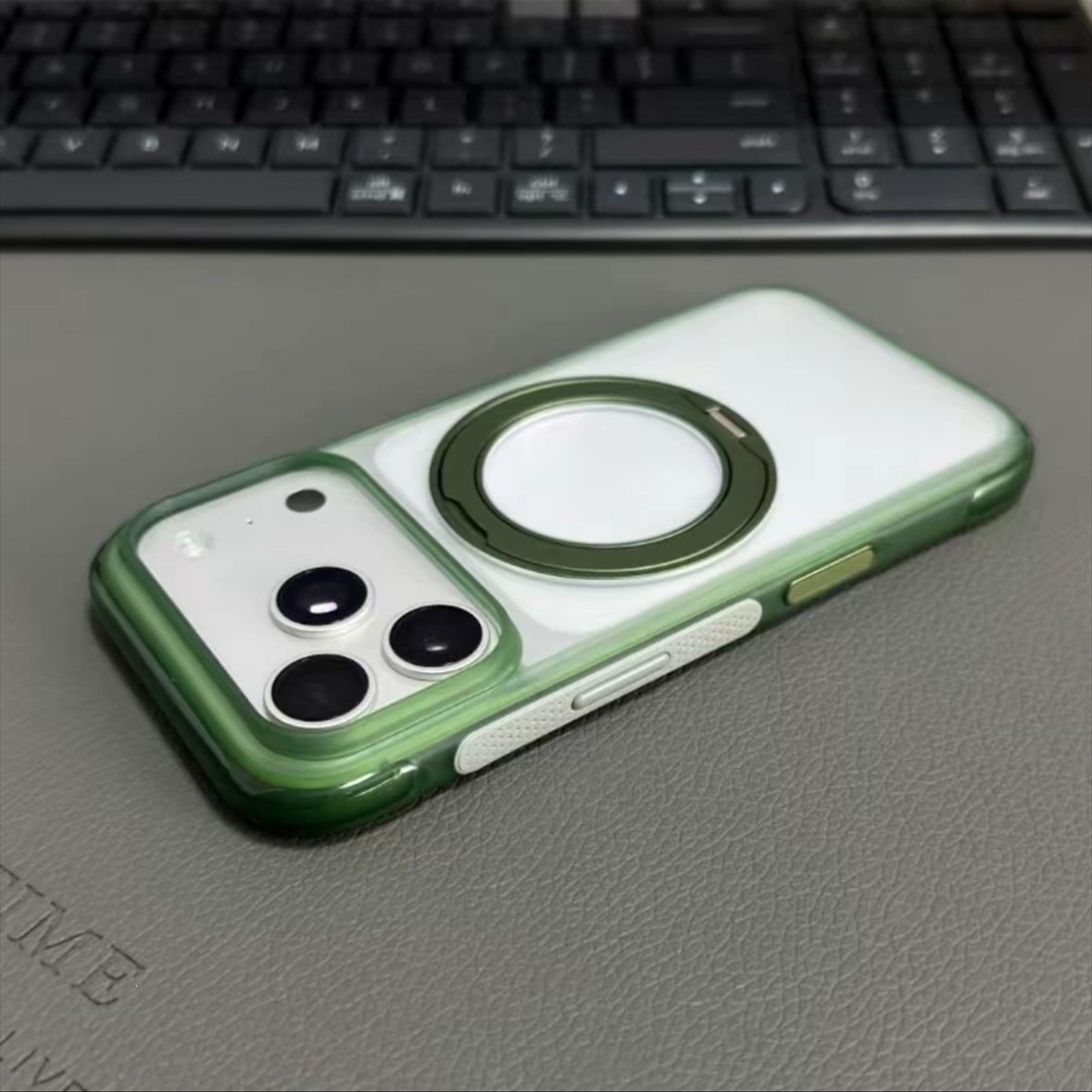 适用iPhone17ProMax手机壳肤感磨砂旋转支架磁吸苹果16防摔保护套
