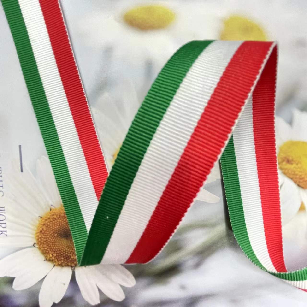 Cinta de poliéster-algodón a rayas de tres colores multi-especificación cinta a juego de color ropa hogar textil cinta fábrica en stock al por mayor