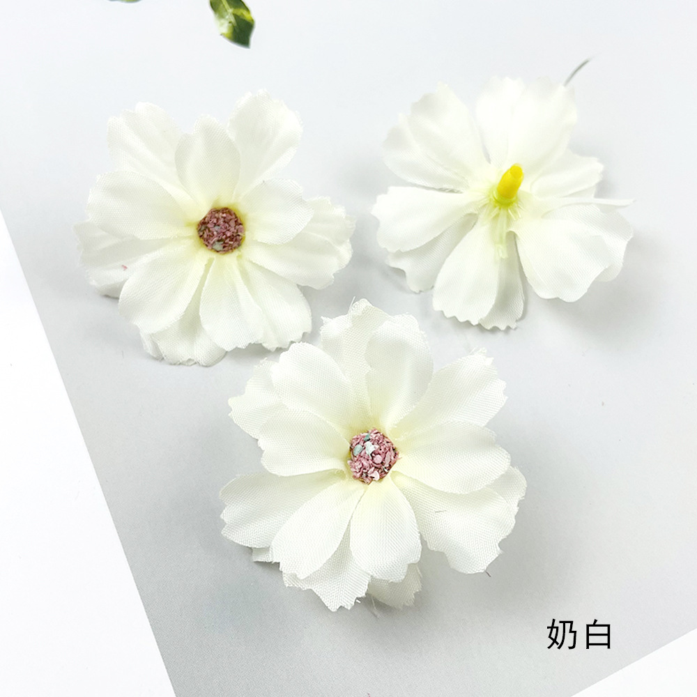 4.5cm núcleo de hierba flor de ciruela DIY hecha a mano material de ropa flores falsas flores decoración de pared de flores