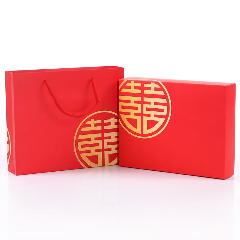 Caja de regalo de toallas caja vacía caja de boda caja de regalo festiva roja sensación de caja de embalaje bolsas de mano