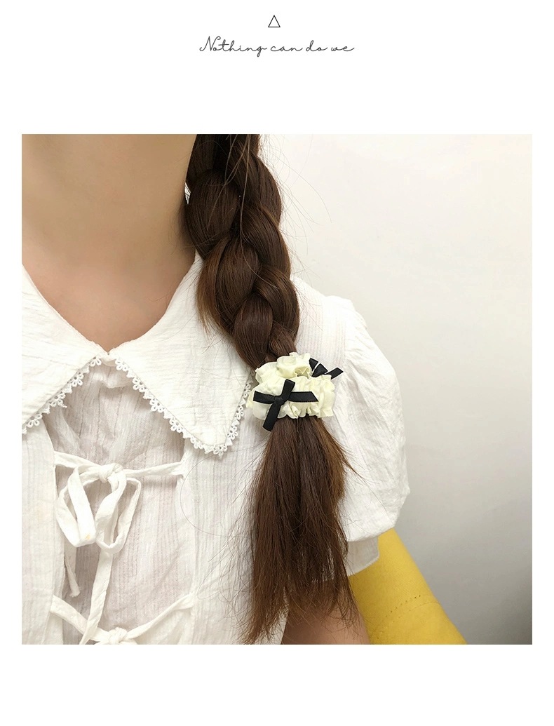 black and white pleated scrunchie