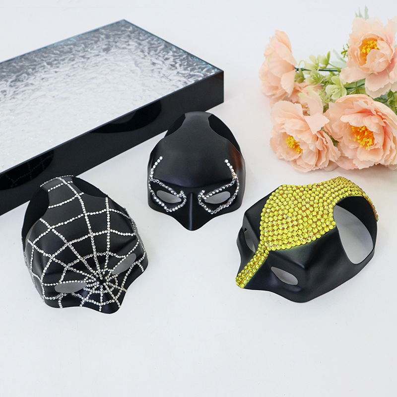 Halloween nuevos gatos Vengadores máscaras de diamantes personajes de Marvel cascos de murciélago artículos de mascotas divertidos