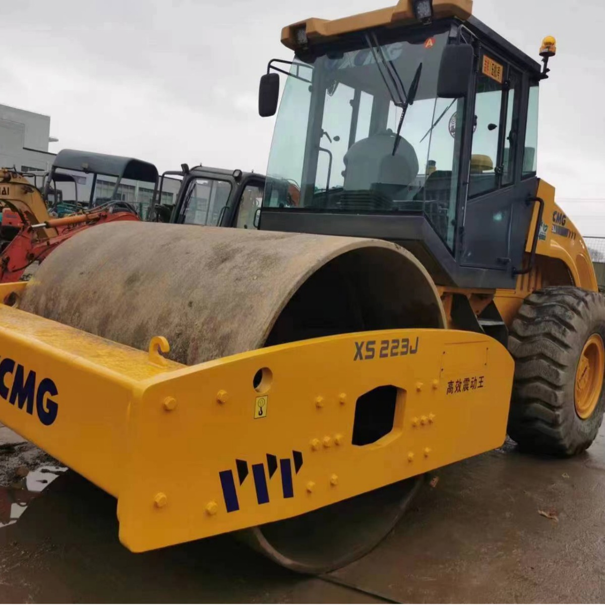 Tianjin cinturón de exportación de segunda mano XS223J263J rodillo vibratorio de rueda de acero simple 20 22 26 rueda de acero simple