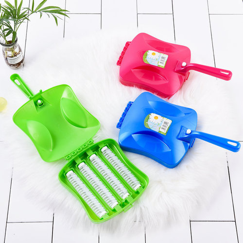 Cross-border bestseller sweeping bed floor carpet cleaning brush multi-function static roller brush sofa pet hair dust removal hair removal brush
