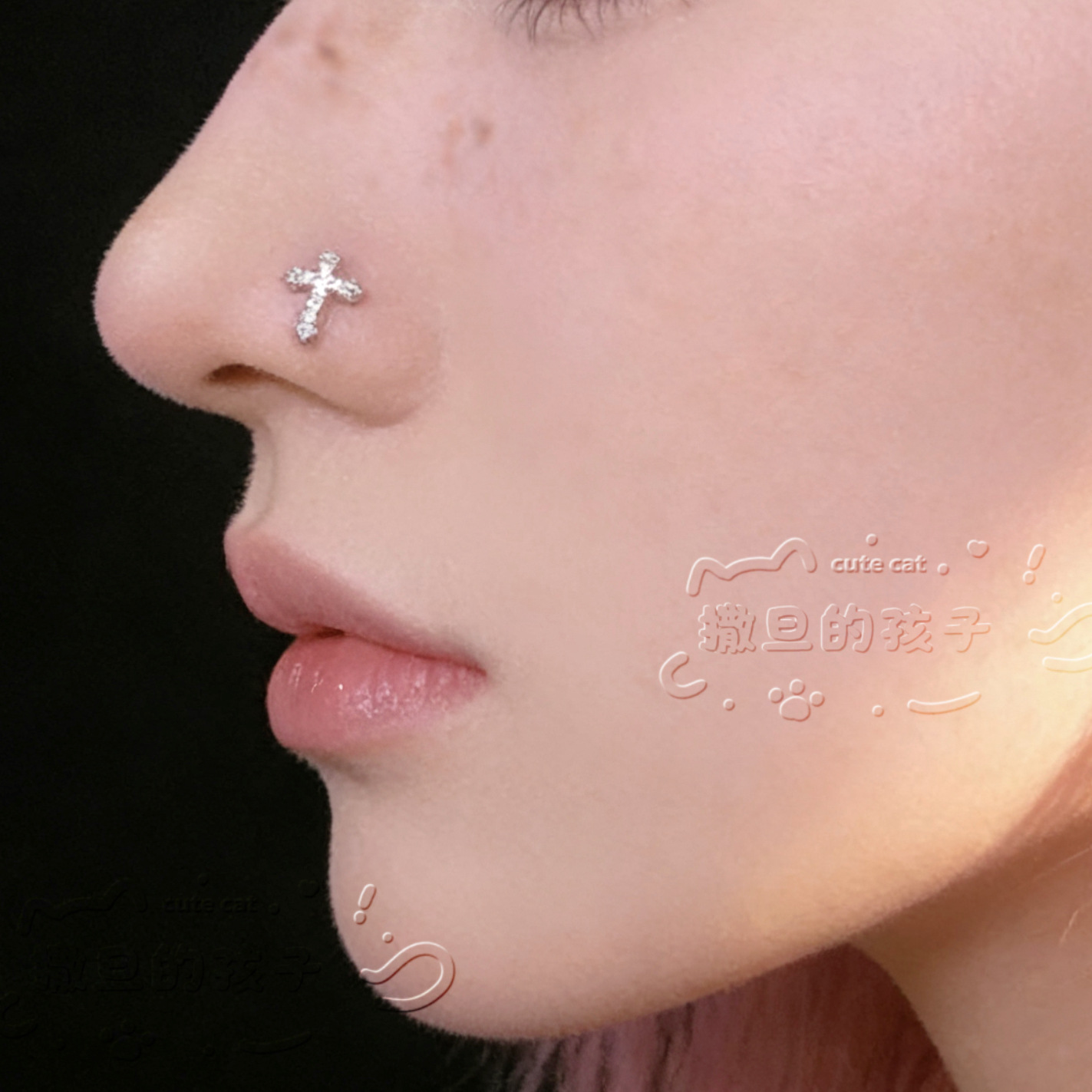 Satan's Children Cross Snow Mist L-Shaped Nose Stud Nose Ornament Piercing Jewelry detail image 3