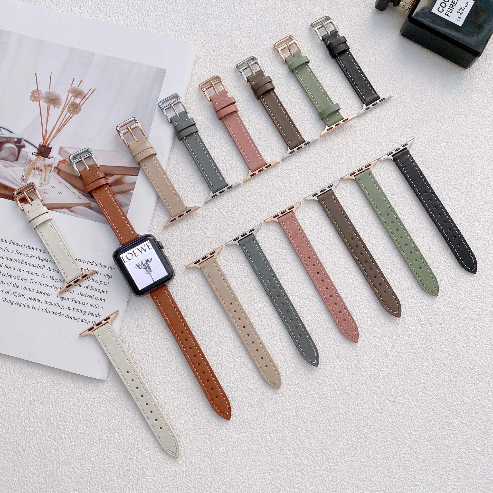 Suitable for Apple Watch Small Waist Leather Strap iWatch 7 8 14mm Slim Fit Car Line Leather Strap