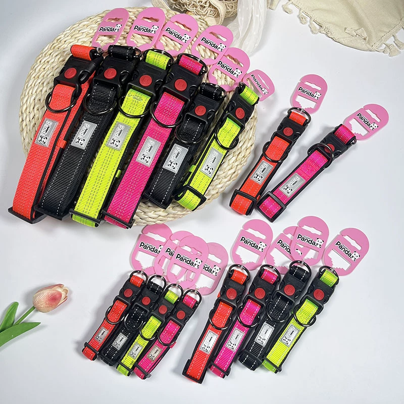 Золотая панда двойная D-пряжка Регулируемый ошейник для домашних животных Светоотражающая нейлоновая ткань, пенистая ошейник