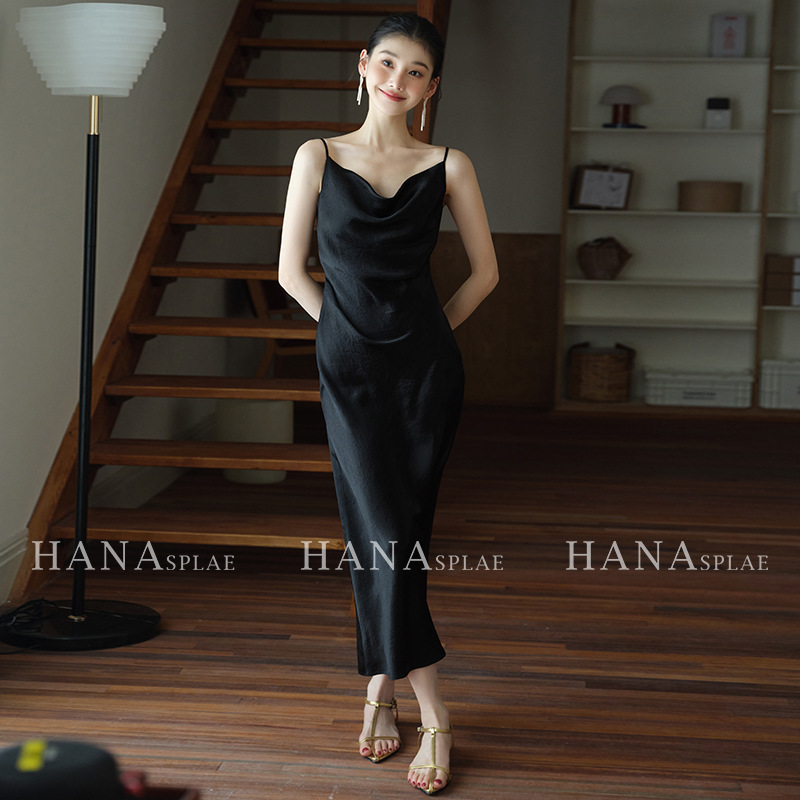 [Special Offer, Non-Refundable and Non-Exchangeable] Summer New Acetate Suspender Dress, High-End Wrinkled Texture Mid-Length Skirt 7232