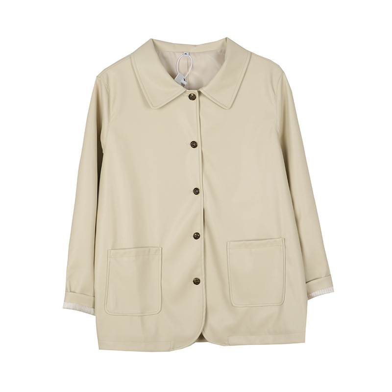 Кремово-белый