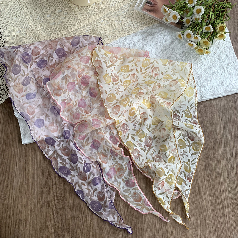 Bufanda triangular, chal, nuevo estilo de verano, pañuelo de seda floral, bolso de niña de todo fósforo de alta gama, pañuelo para el cabello, cinta para el cabello