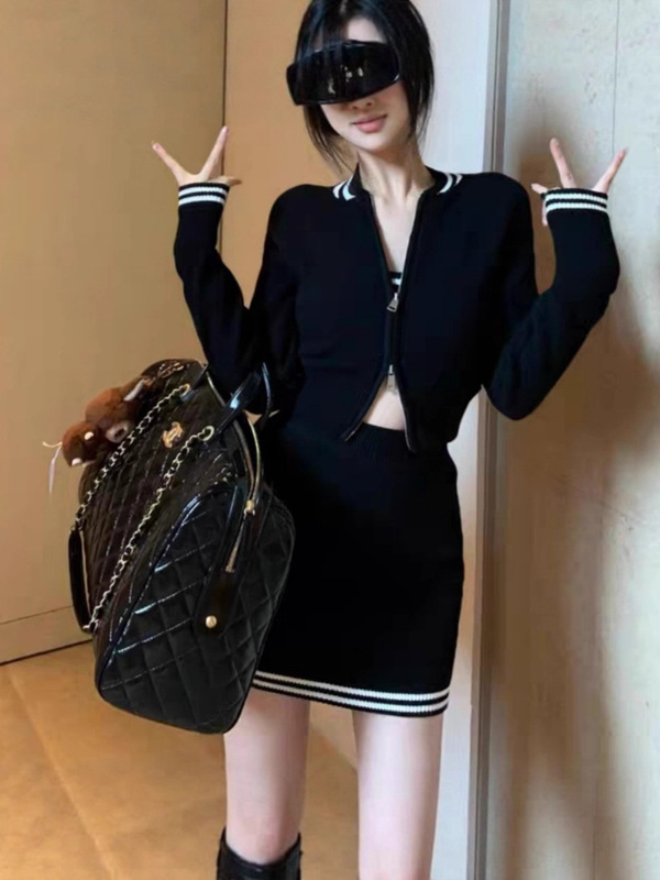 早秋通勤时髦高级感休闲显瘦百搭运动系吊带外套针织套装|undefined