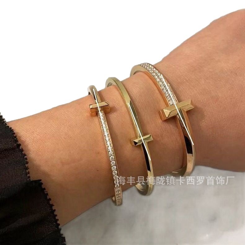 *T's T1 ブレスレット ハイバージョン 18K ローズゴールドメッキ セミダイヤモンドブレスレット アバンギャルドブレスレット ナローバージョン ギフト 男女兼用|undefined