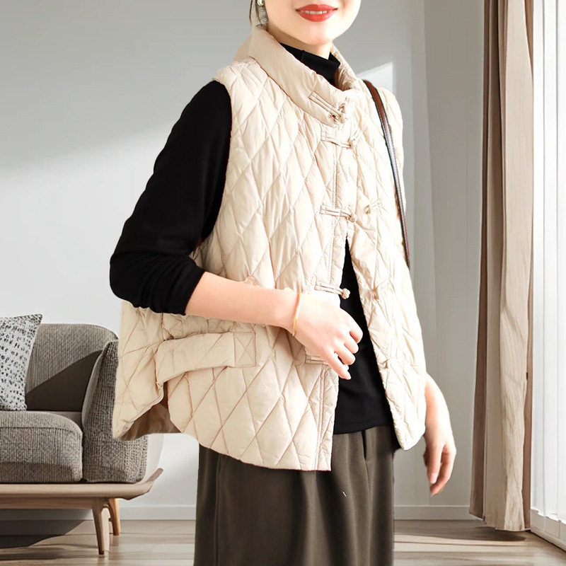 Down Vest Women's Outer Wear Spring and Autum Duck down Vest Warm and Light Outwear Flat Lake Chinoiserie Plate Buckle