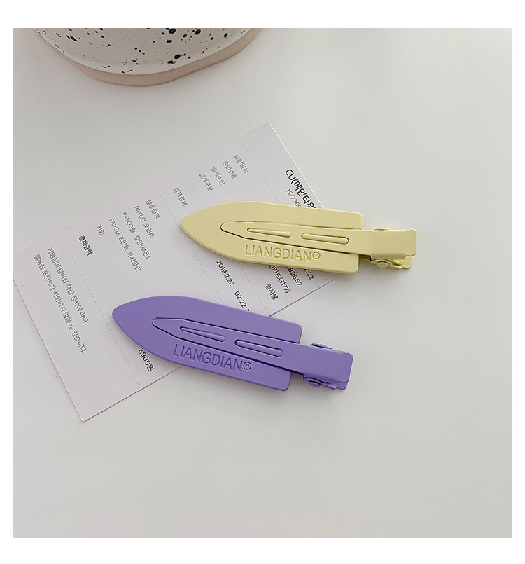 Korean Candy Color Metal Hairpin Wholesale Summer Word Clip Bangs Clip Duckbill Clip Headdress display picture 2