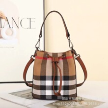 �羳�¿��^��ţƤ����ӷ���������ˮͰ����б�����Ů��ƤˮͰ��