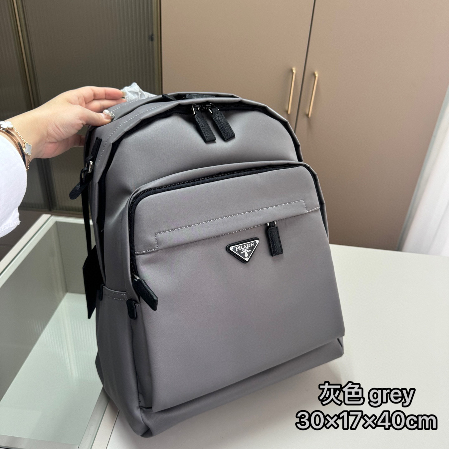 Mochila familiar P tela de nylon reciclada de gran capacidad mochila universal para hombres y mujeres bolsa de viaje tricolor