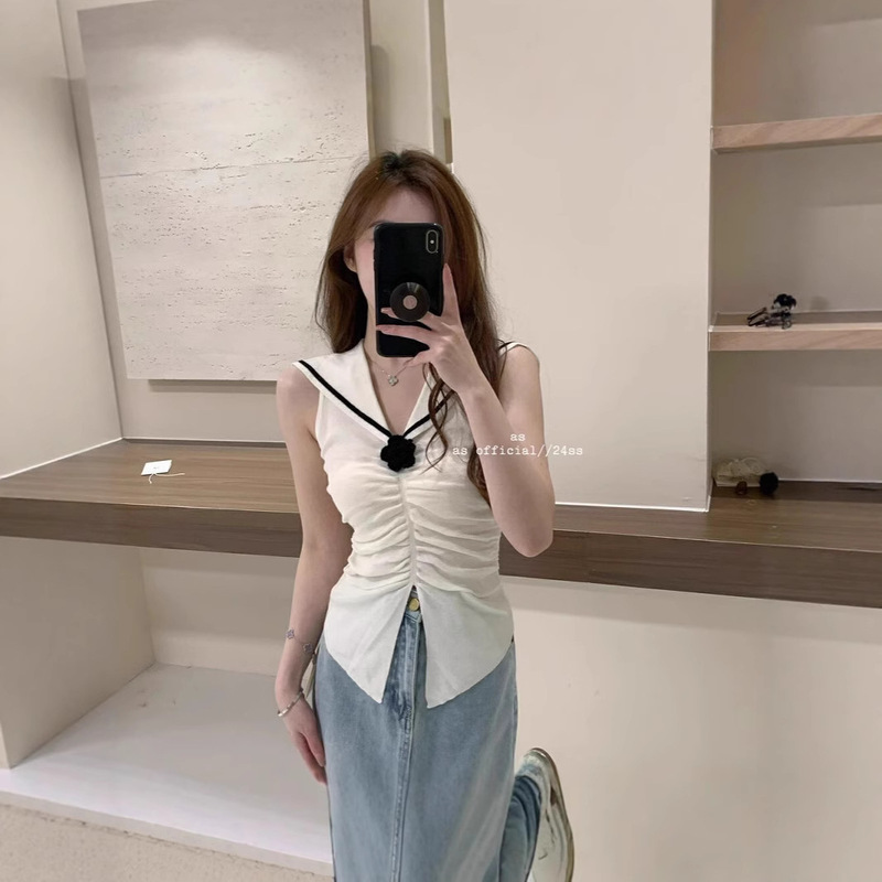 Age-Reducing Navy Collar Sleeveless Knitwear for Women 2025 Summer Pure Desire Sweet Sexy Tube Top Suspender Shoulder Slimming Waist Top
