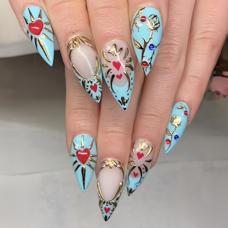 Foreign Trade Wearable Nails Stereo Gilt Gold Cut Out Valentine's Day Style Removable Manicure Fake Nail Patches