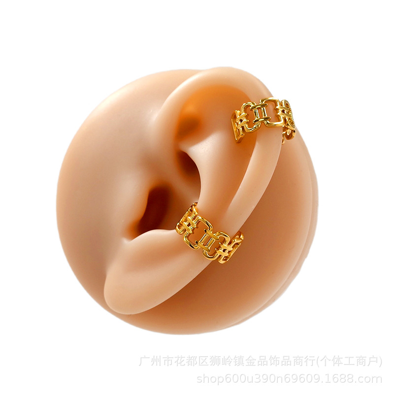 Aretes de acero de titanio de estilo retro transfronterizo no se desvanecen nicho femenino de lujo ligero de alto nivel accesorios de abertura de acero inoxidable