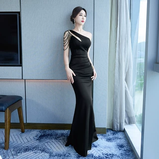跨境外贸女装批发东南亚港风晚礼服单肩重工订链子高开叉包臀气质