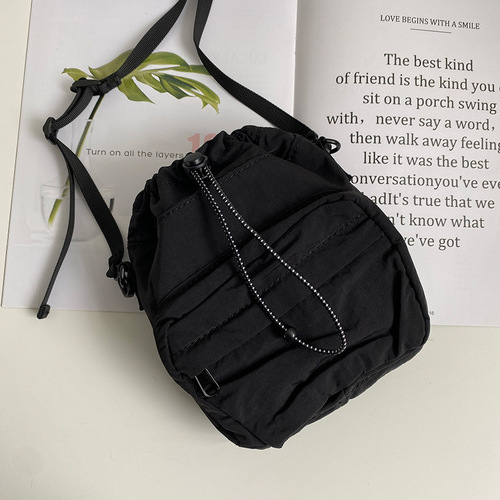 New Bag Korean Drawstring Nylon Crossbody Bag Women’s Summer Niche Versatile Shoulder Bag Lightweight Small Square Bag