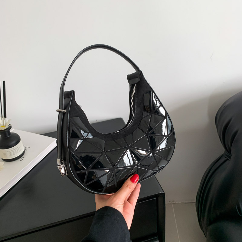 Luz de lujo Rhombus reflexivo bolso femenino ins colorido luminoso femenino axila Bolsa De alto sentido francés bolsa de la Media Luna Internet celebridad