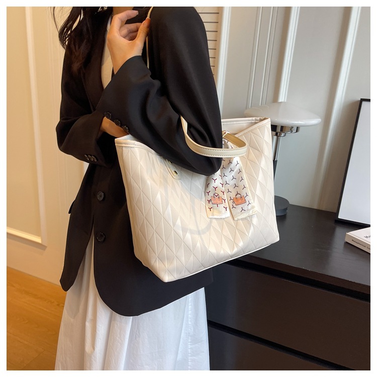 Women's Tote Bag Large Capacity Pu Leather Versatile Handbag_voghion.com