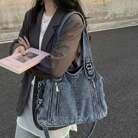 女士单肩包;女士斜挎包;休闲背包