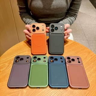适用iPhone 17Promax手机壳苹果16隐形磁吸防滑全包15PRO保护套