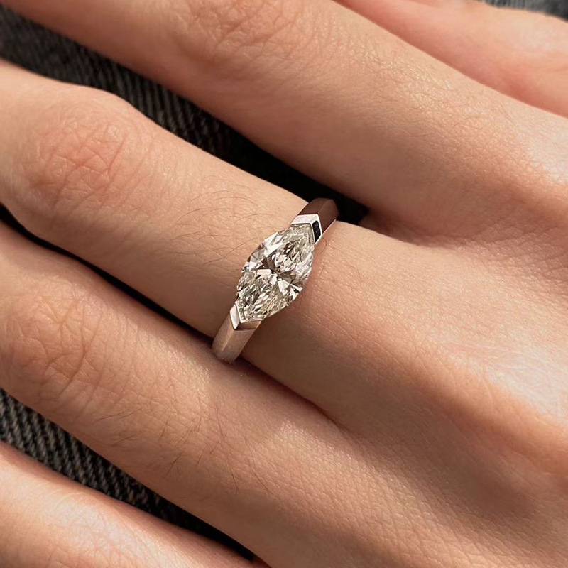 High-End Angel Eye Ring, Accessible Luxury and Versatile, Daily Suspended Marquise Flash Zirconium Fashion Ring, Marquise Diamond Ring for Women High-End Angel Eye Ring, Accessible Luxury and Versatile, Daily Suspended Marquise Flash Zirconium Fashion Ring, Marquise Diamond Ring for Women