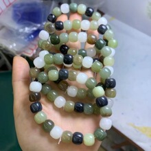 ���������ɫ�������ִ�  �ϼ��؝��Ƀ�ˮ�^�����͸͸ �S��ֱ�N