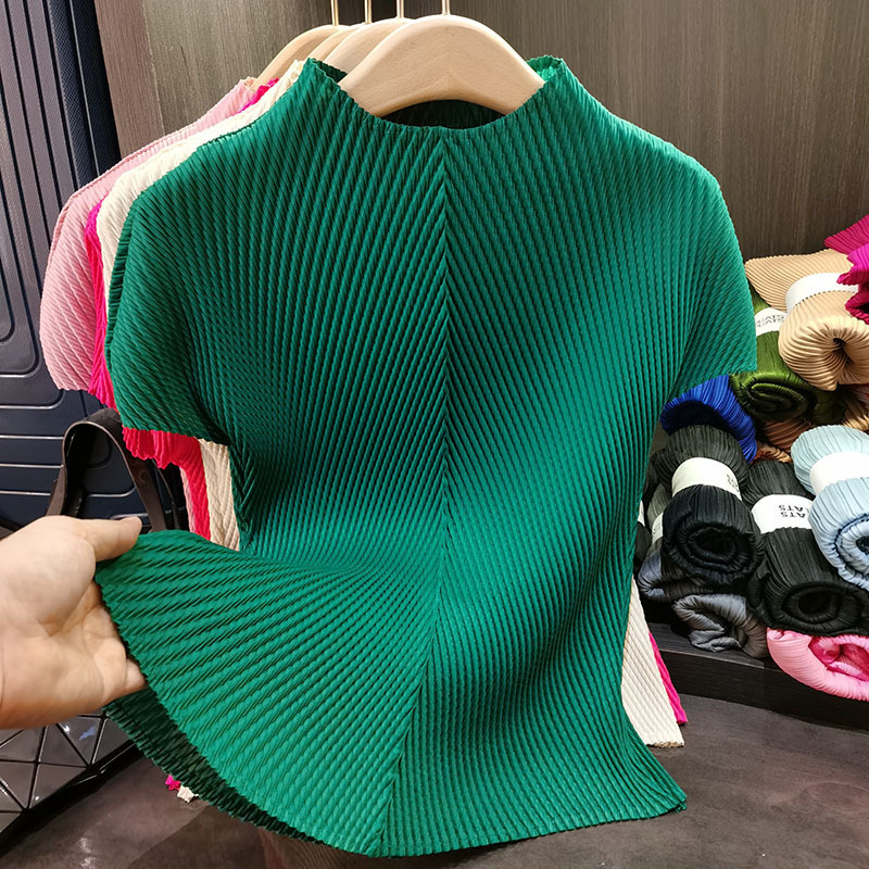 Stand Collar Pure Color Dragon Scale Pleated Top, High-End, Versatile, Slimming Look, Western Style Short-Sleeved T-Shirt for Women, New Summer Style