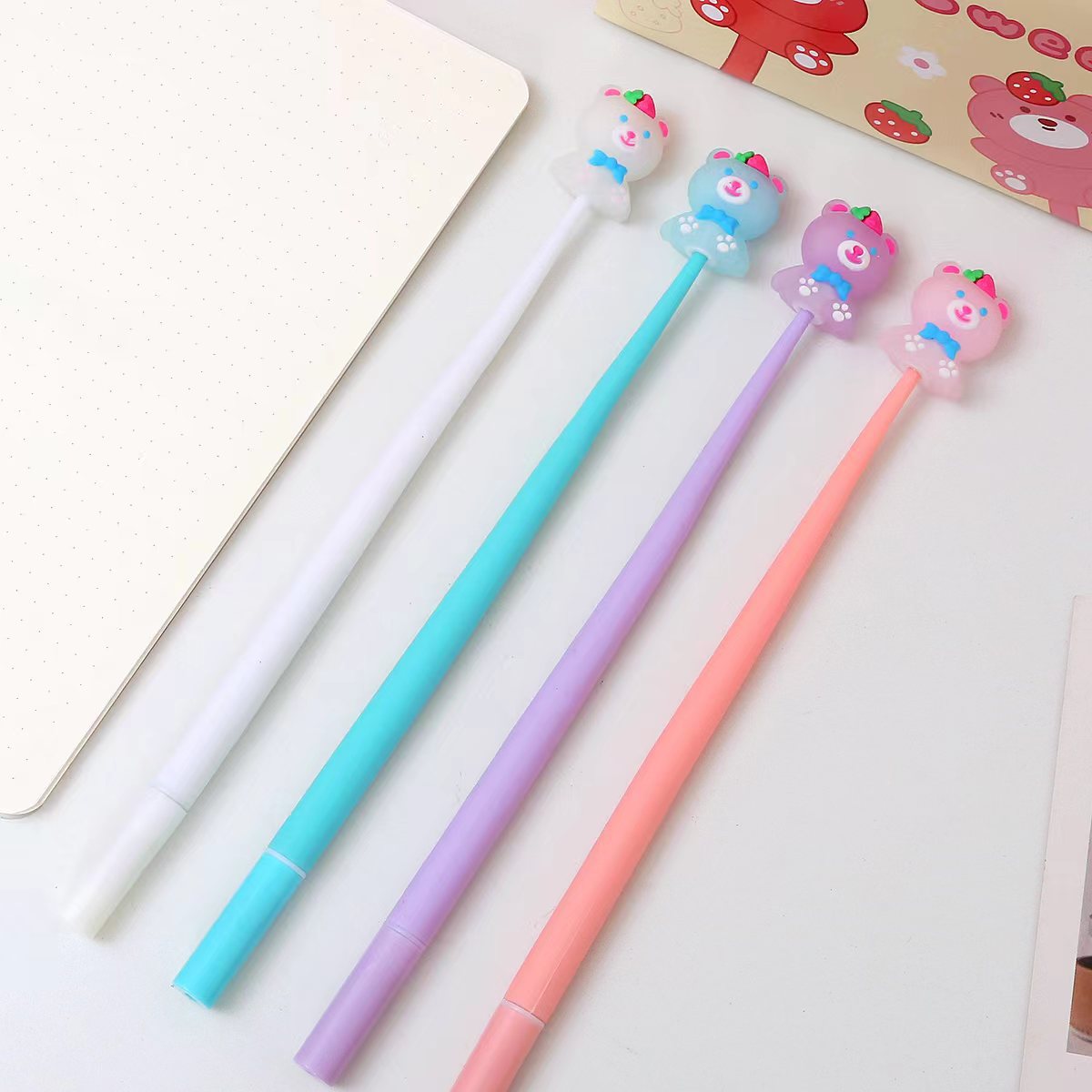 Pluma neutra creativa de goma suave encantadora lápiz de dibujos animados lápiz neutro oscilante alumno de alto valor de firma lápiz de regalo lápiz