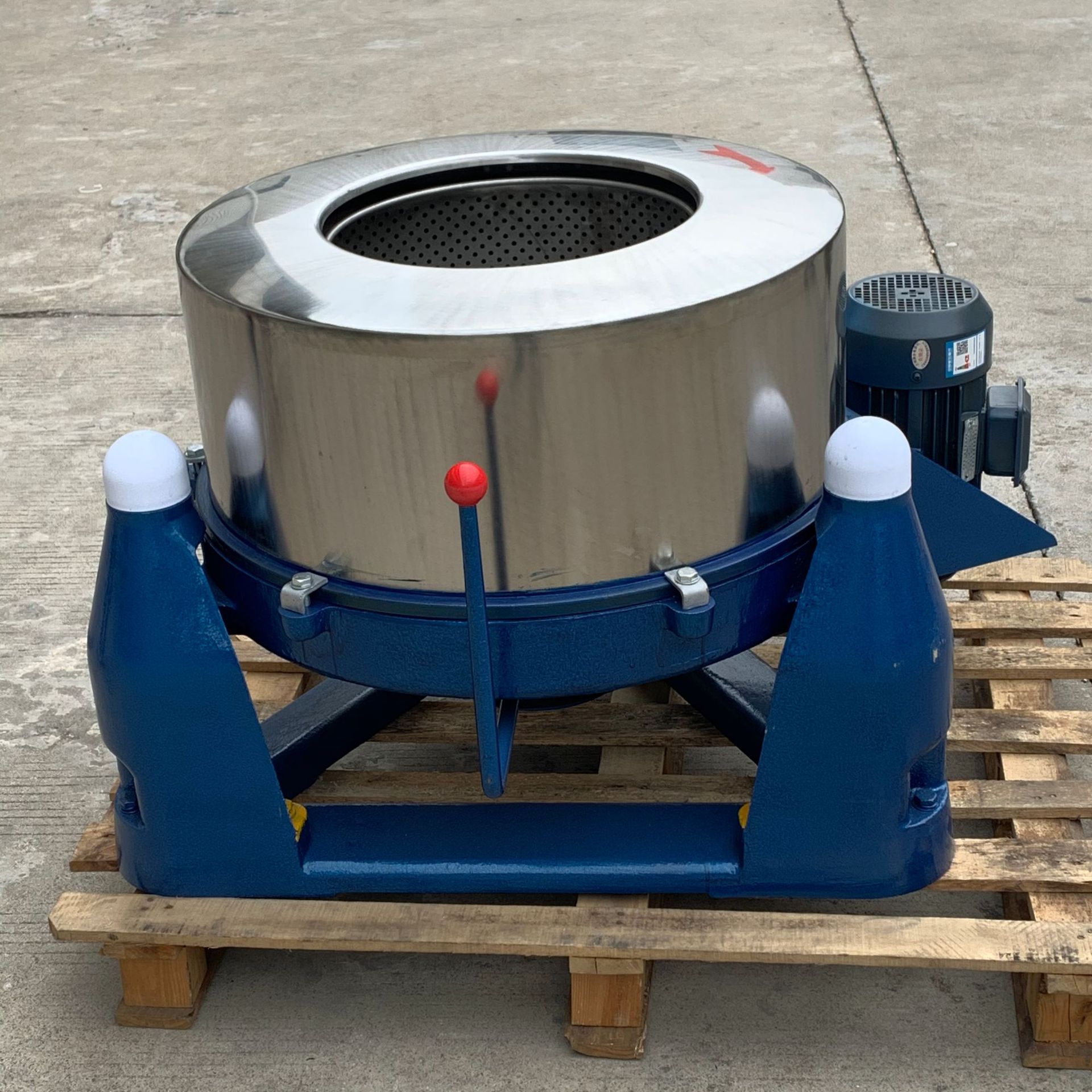 厂家供应三足蔬菜脱水机 食品高速甩水机 饺子馅甩干机