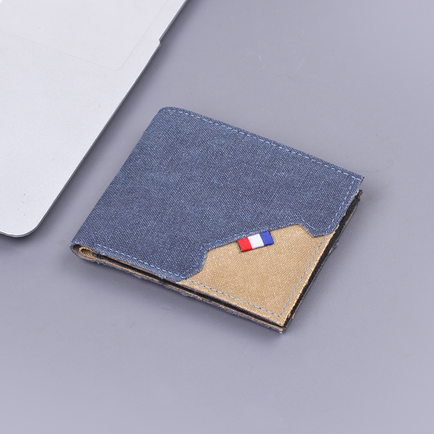 13.822 azul horizontal