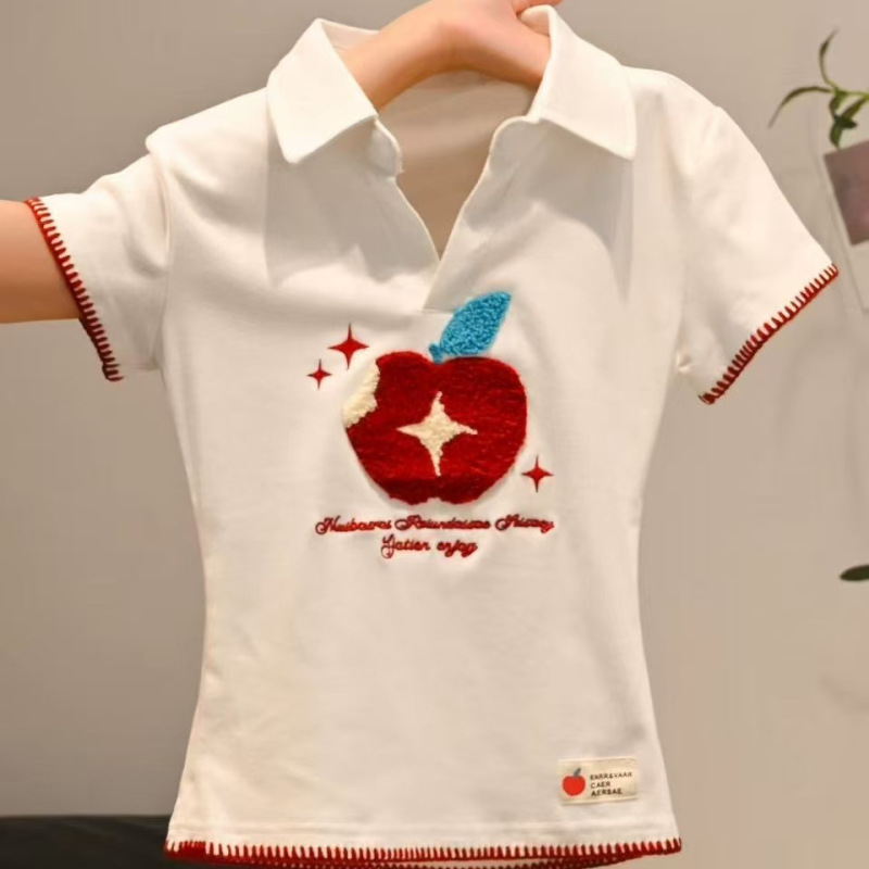 Sweet and Spicy College Style Polo Collar Short-Sleeve T-Shirt with Apple Embroidery for Women, Summer Slim-Fit Design Top