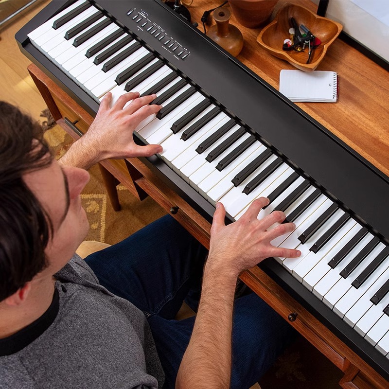 Roland Roland FP30X Electric Piano Home 88 Key Professional Portable Stage Performance Digital Piano FP-30X