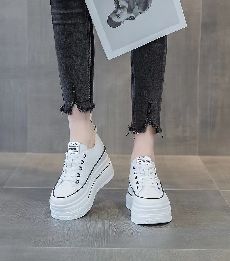 Comfortable White Women's Stiletto Pumps For Spring And Autumn_voghion.com