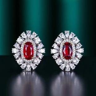 GRC Daily Chic 1.01 karat Natural Ruby Earrings 18K Gold Diamond Earrings Earrings Ear Jewelry