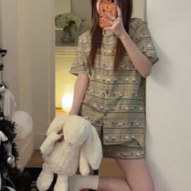 婴儿棉翻领睡衣女夏季 满印小动物短袖短裤居家套装