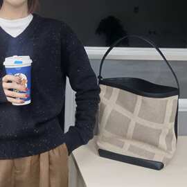 帆布托特包女单肩大容量购物袋2026新款休闲妈咪包通勤包腋下包包