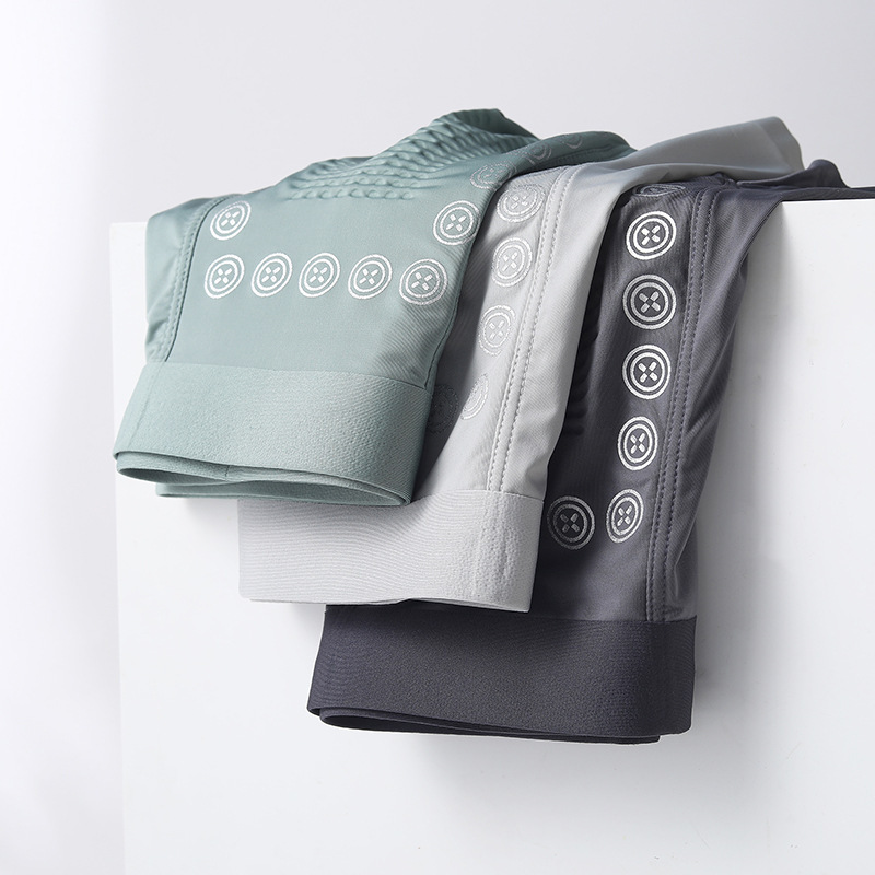 Verano sin huellas bacteriostático cómodo de baja calidad secado rápido simple transpirable cuatro cuadrillos ropa interior de hombre hielo ultra delgado ropa interior de hombre