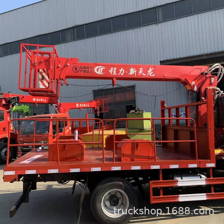 【程力集团】出口程力品牌3.2吨起重机带工作吊篮