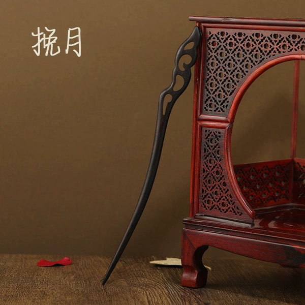 B23 extended ebony hairpin