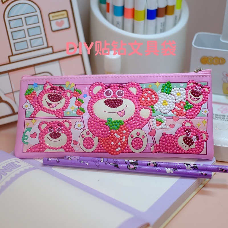 Children's cute stationery bag elementary school cartoon pen bag hand-pasted diamond strawberry bear creative toy set wholesale