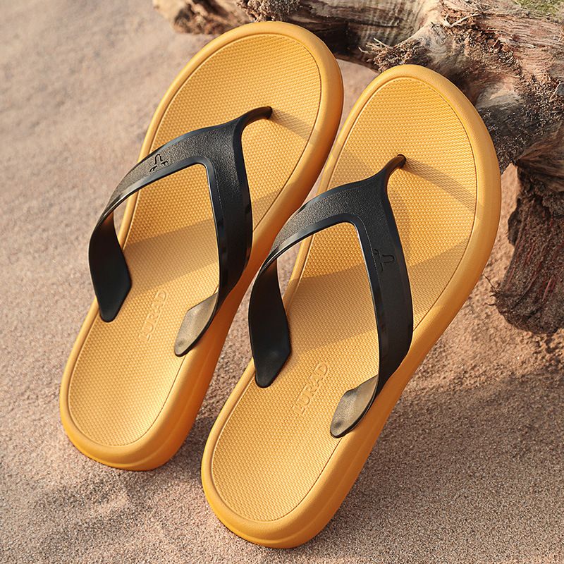 Men's Huarong Summer Fashion Anti-Slip Outdoor Wear Crocs Slip-on Rubber Beach Shoes Trendy Slippers Wholesale