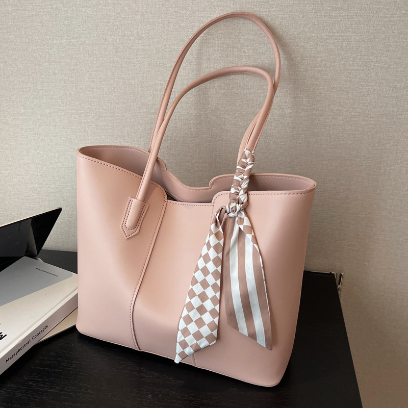 Cross-Border Large Capacity Tote 2025 New Simple Commuter Shoulder Niche Design Fashion Versatile Crossbody Bag_voghion.com