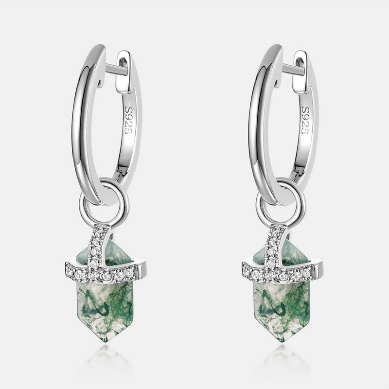 Venta caliente transfronteriza de Amazon Pendientes de piedra de musgo verde natural de pilar hexagonal S925 Pendientes de ágata con incrustaciones de plata Lujo ligero
