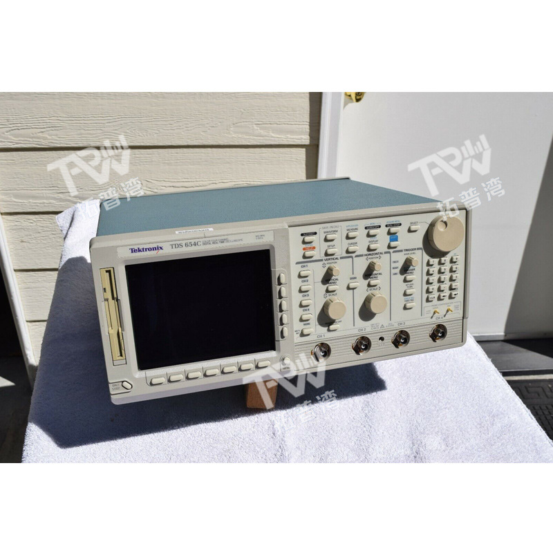Tektronix 泰克 500MHz 4 通道 5GS/s TDS654C 数字存储示波器