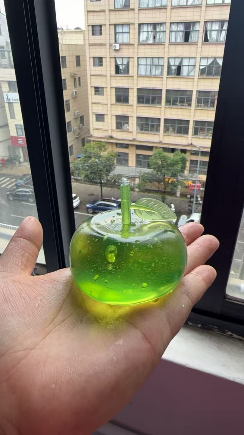Juguete blando de manzana maltosa
